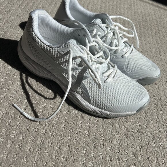 ASICS Women's Gel-Game 9 Tennis Shoes, 7.5, White/Pure Silver - Picture 4 of 13